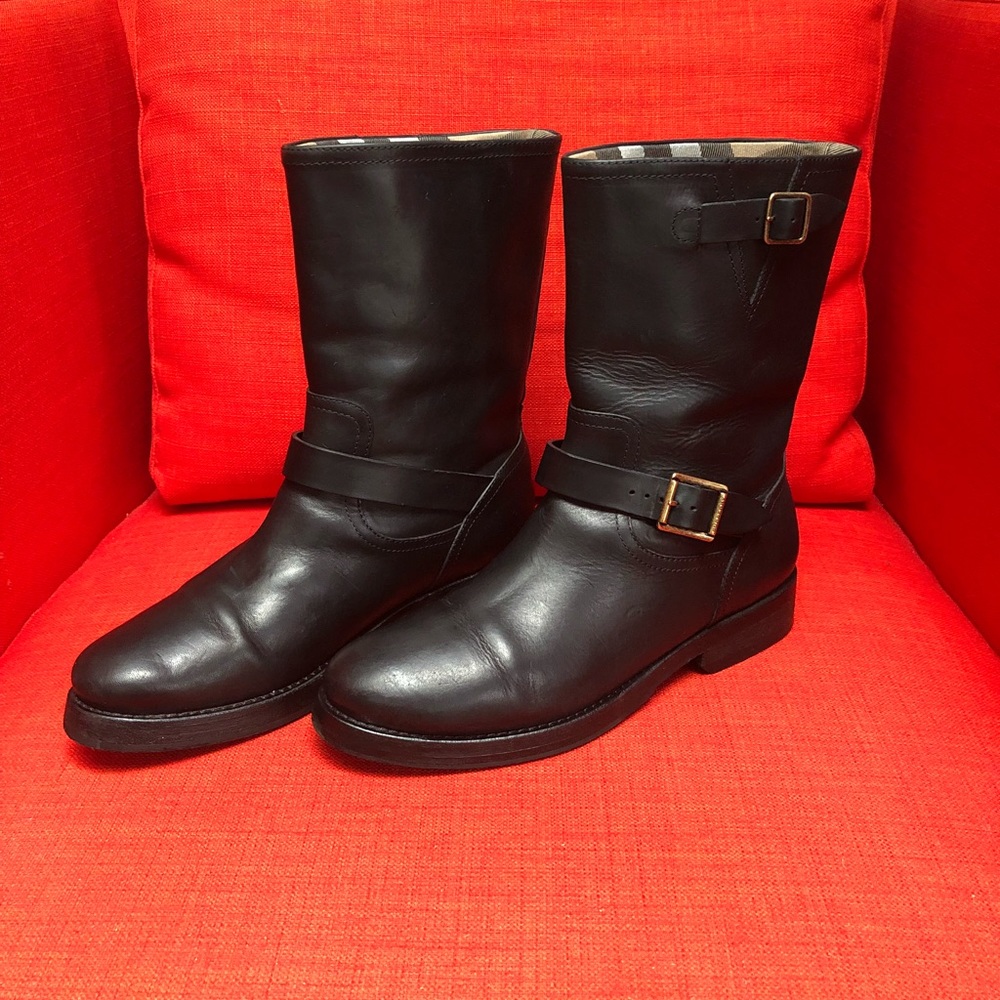Burberry Boots for Liz